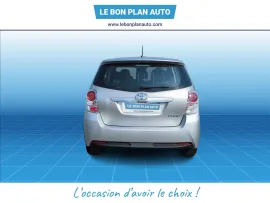Voiture TOYOTA Verso I Ph2 NG2 112 D-4D FAP Design