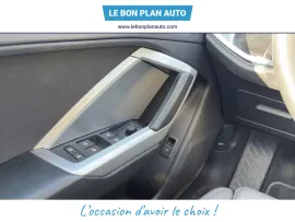 Voiture AUDI Q3 Sportback I Ph1 35 TDI 150 Design Stro