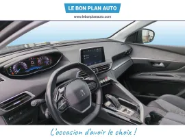 Voiture PEUGEOT 3008 Puretech 130ch S&S EAT8 Allure