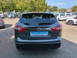 Voiture NISSAN Qashqai II (J11) Ph1 1.2L DIGT 115 Connect Ed