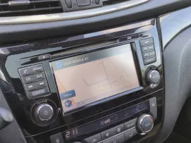 Voiture NISSAN Qashqai II (J11) Ph1 1.2L DIGT 115 Connect Ed