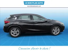 Voiture INFINITI Q30 DCT 2.2 D 170