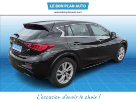 Voiture INFINITI Q30 DCT 2.2 D 170