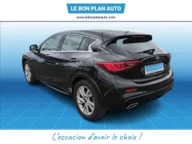 Voiture INFINITI Q30 DCT 2.2 D 170
