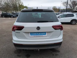 Voiture VOLKSWAGEN Tiguan II Ph1 2.0 TDI 150 Confortline Bus DSG