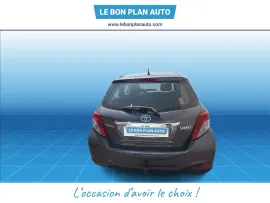 Voiture TOYOTA Yaris III Ph1 90 D-4D Dynamic 5p