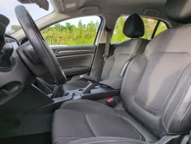 Voiture RENAULT Megane IV (BFB) Ph1 1.5 Blue dCi 115 Business