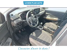 Voiture DACIA Sandero III (BJI) Ph1 1.0 ECO-G 100ch Stepway Conf