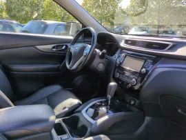 Voiture NISSAN X-Trail III (T32) Ph1 1.6 dCi 130 Connect Ed Xtro