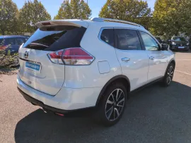Voiture NISSAN X-Trail III (T32) Ph1 1.6 dCi 130 Connect Ed Xtro
