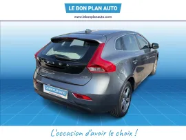 Voiture VOLVO V40 II Ph1 Evo T2 122 Momentum Gtro
