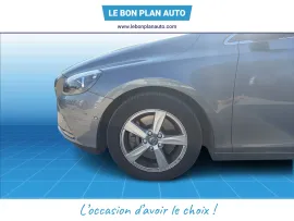 Voiture VOLVO V40 II Ph1 Evo T2 122 Momentum Gtro