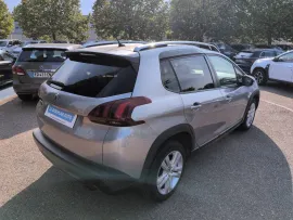Voiture PEUGEOT 2008 I Ph2 1.5 BHDi 100 E6.c Signature S&S 86g