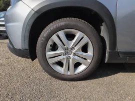 Voiture PEUGEOT 2008 I Ph2 1.5 BHDi 100 E6.c Signature S&S 86g