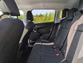 Voiture PEUGEOT 2008 I Ph2 1.5 BHDi 100 E6.c Signature S&S 86g