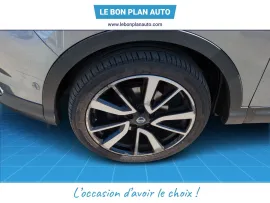 Voiture NISSAN Qashqai II (J11) Ph2 1.2 DIG-T 115 Tekna