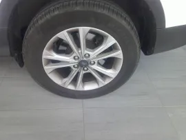 Voiture FORD Kuga I Ph1 2.0 TDCi 140 FAP Titanium 4x2