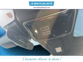 Voiture LAND-ROVER Range Rover Velar I Ph1 3.0D V6 300 R-Dynamic SE A
