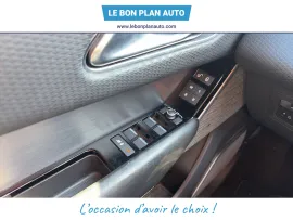Voiture LAND-ROVER Range Rover Velar I Ph1 3.0D V6 300 R-Dynamic SE A
