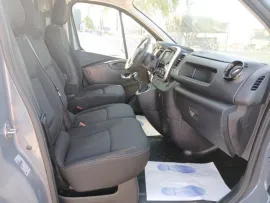 Voiture RENAULT Trafic III (F82) Ph2 L2H1 1300 2.0 dCi 145ch Energ