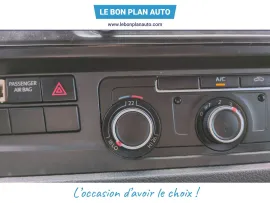 Voiture VOLKSWAGEN Transporter Fg V (T5) Ph2 2.8T L1H1 2.0 TDI 180 4M