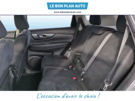 Voiture NISSAN X-Trail III (T32) Ph1 Evo 1.6 dCi 130 N-Connecta A