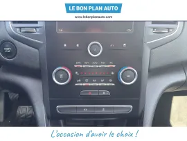 Voiture RENAULT Megane IV (BFB) Ph1 1.5 Blue dCi 115 Business