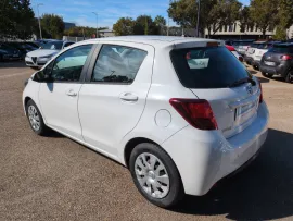 Voiture TOYOTA Yaris III Ph2 69 VVT-i France 5p