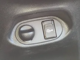 Voiture TOYOTA Yaris III Ph2 69 VVT-i France 5p