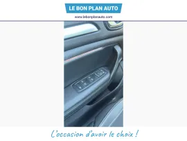 Voiture RENAULT Megane Estate evolution E-Tech plug-in hybrid 160