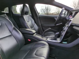 Voiture VOLVO XC60 I Ph1 D5 AWD 205 FAP Xenium Gtro
