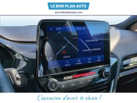 Voiture FORD Fiesta V Ph1 1.5 EcoB 200 ST-Plus 3p E6.2