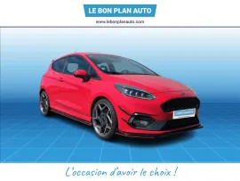 Voiture FORD Fiesta V Ph1 1.5 EcoB 200 ST-Plus 3p E6.2