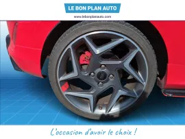 Voiture FORD Fiesta V Ph1 1.5 EcoB 200 ST-Plus 3p E6.2