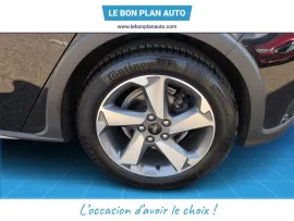 Voiture FORD Focus I Ph1 1.0 EcoBoost 125ch Active X BVA