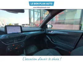 Voiture FORD Focus I Ph1 1.0 EcoBoost 125ch Active X BVA