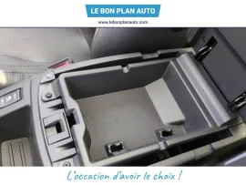 Voiture NISSAN Qashqai II (J11) Ph1 1.2L DIGT 115 Tekna