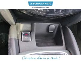 Voiture NISSAN Qashqai II (J11) Ph1 1.2L DIGT 115 Tekna