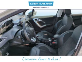 Voiture PEUGEOT 2008 I Ph2 1.2 PTech 130 E6.c Crossway S&S