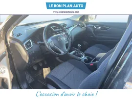 Voiture NISSAN Qashqai II (J11) Ph1 1.2L DIGT 115 Connect Ed