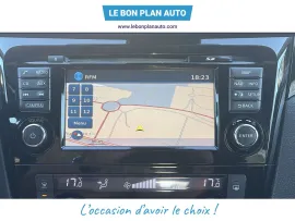 Voiture NISSAN Qashqai II (J11) Ph1 1.2L DIGT 115 Connect Ed