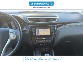 Voiture NISSAN Qashqai II (J11) Ph1 1.2L DIGT 115 Connect Ed