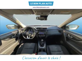 Voiture NISSAN X-Trail III (T32) Ph1 Evo 1.6 DIGT 163 N-Connecta