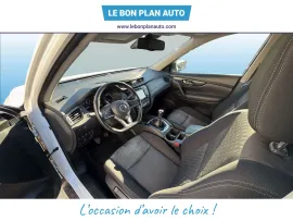 Voiture NISSAN X-Trail III (T32) Ph1 Evo 1.6 DIGT 163 N-Connecta