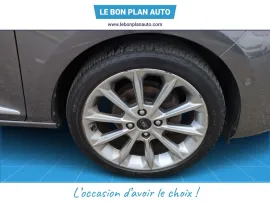Voiture FORD Fiesta IV Ph2 1.0 EcoB 100 S&S ST Line 5p