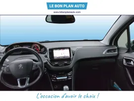 Voiture PEUGEOT 208 PureTech 110ch S&S BVM6 Tech Edition