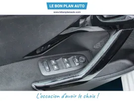 Voiture PEUGEOT 208 PureTech 110ch S&S BVM6 Tech Edition