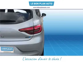 Voiture RENAULT Clio V (BJA) Ph1 NG 1.6 E-Tech hybride 145ch Evolu