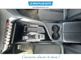 Voiture PEUGEOT 3008 II Ph2 1.2 PureTech 130ch S&S GT EAT8