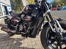 Moto / Scooter Benelli BENELLI 400 BOBBER – 4 100 KM – GARANTIE CONSTRUCTEUR 36 MOIS 2026